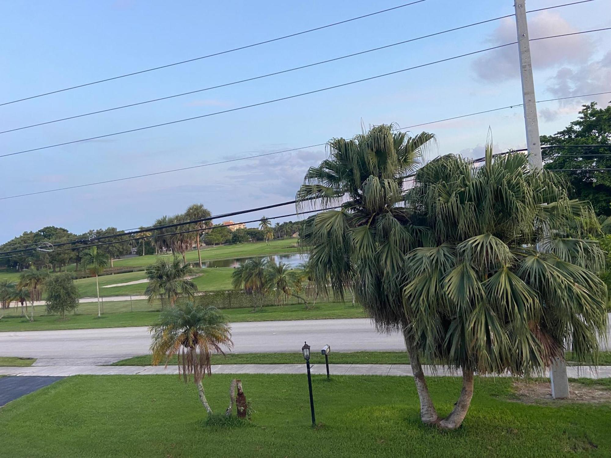 Remodeled And Comfortable Rv - Free Parking Miami Exterior photo