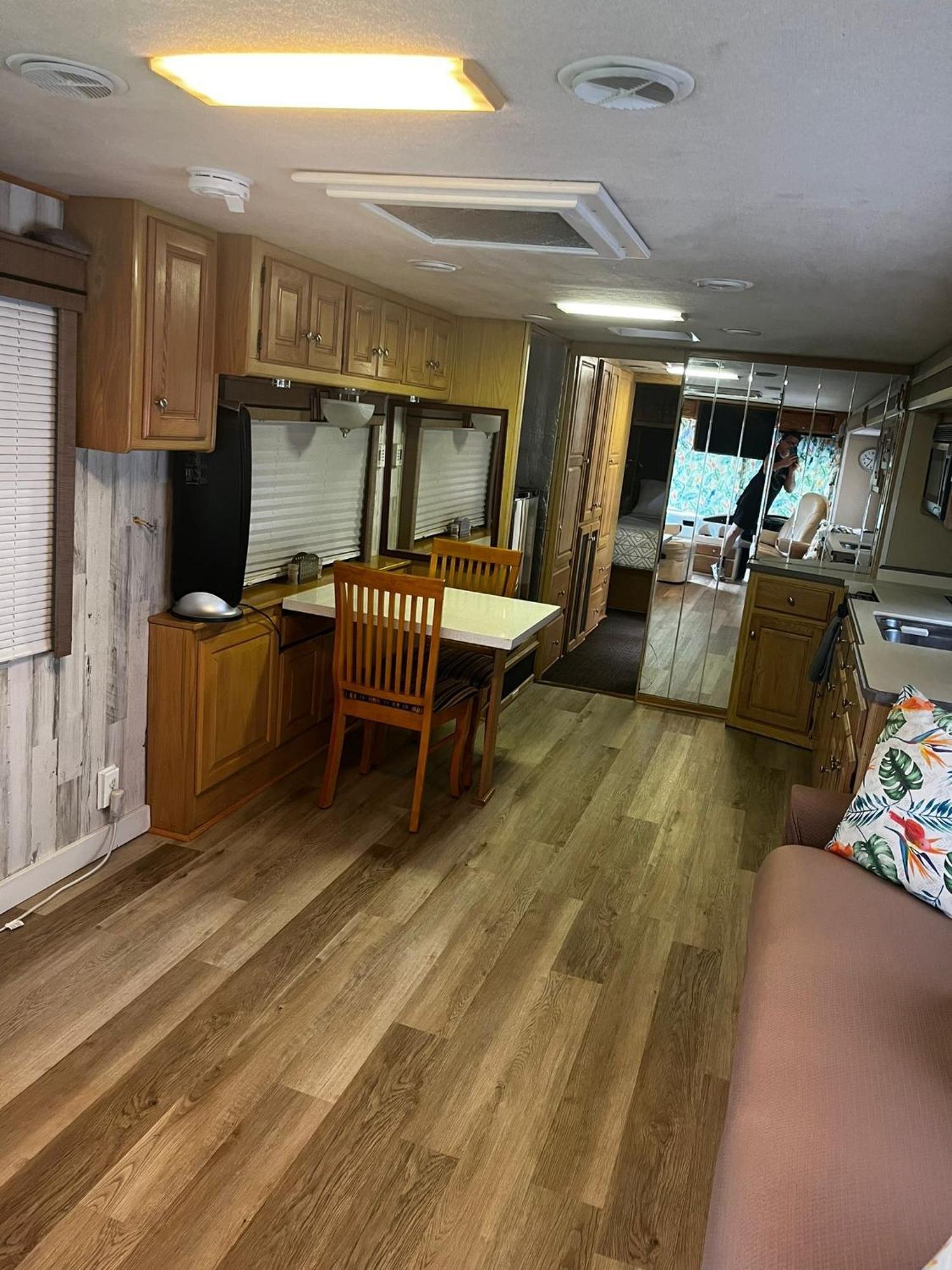 Remodeled And Comfortable Rv - Free Parking Miami Exterior photo